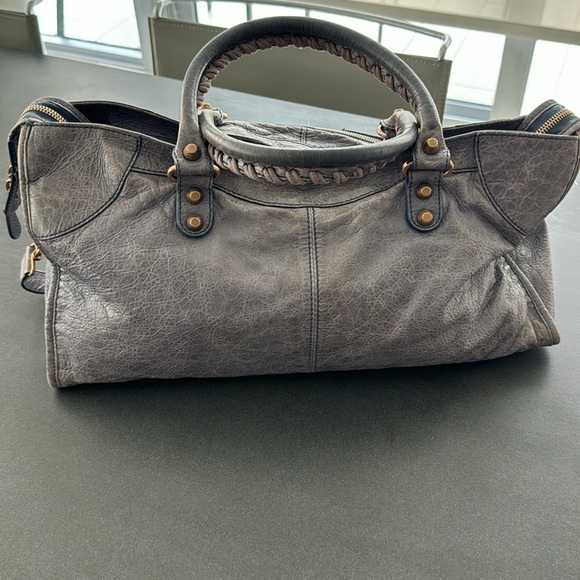 100% Authentic  - Balenciaga Agneau classic - shoulder strap - Picture 3 of 5